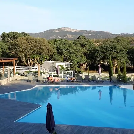 Apartment Rez De Jardin Dans De Charme ... Porto-Vecchio (Corsica)