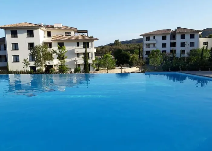 Apartment Rez De Jardin Dans De Charme ... Porto-Vecchio (Corsica)