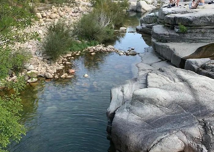 Appartement Rez De Jardin Dans De Charme ... Porto-Vecchio (Corsica)